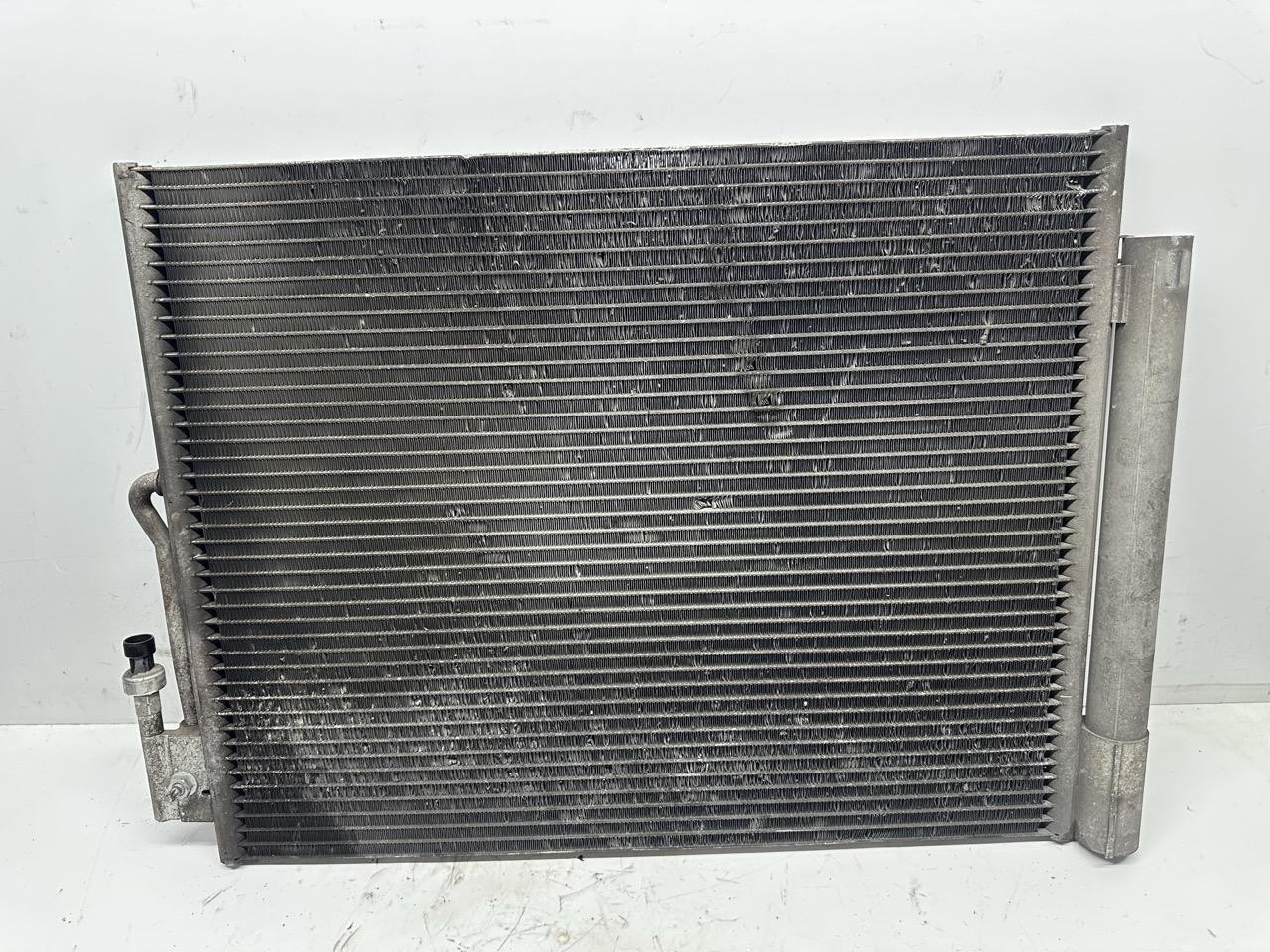 Condensatore a/c - Immagine 1 di 3
