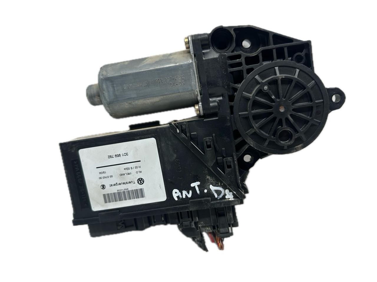 Motorino alzacristallo porta ant. Destro - Immagine 1 di 3