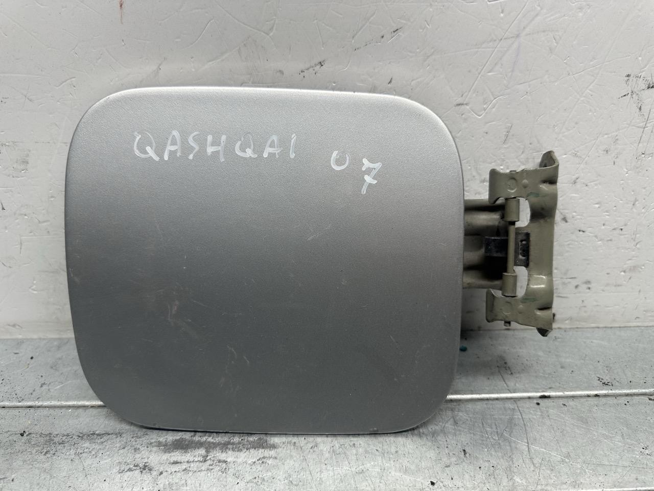 Sportello carburante - Immagine 1 di 2