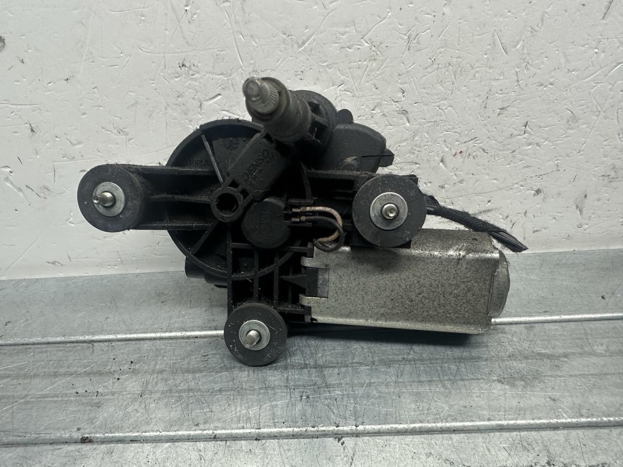 Motorino tergilunotto - Immagine 1 di 3