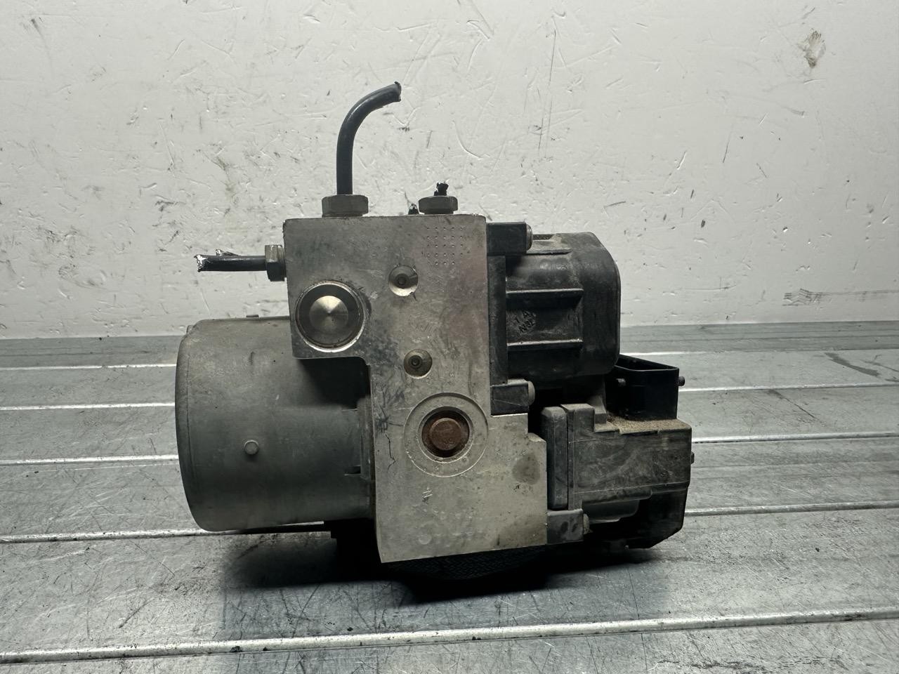Centralina Abs (Bosch) 0273004684 Usato