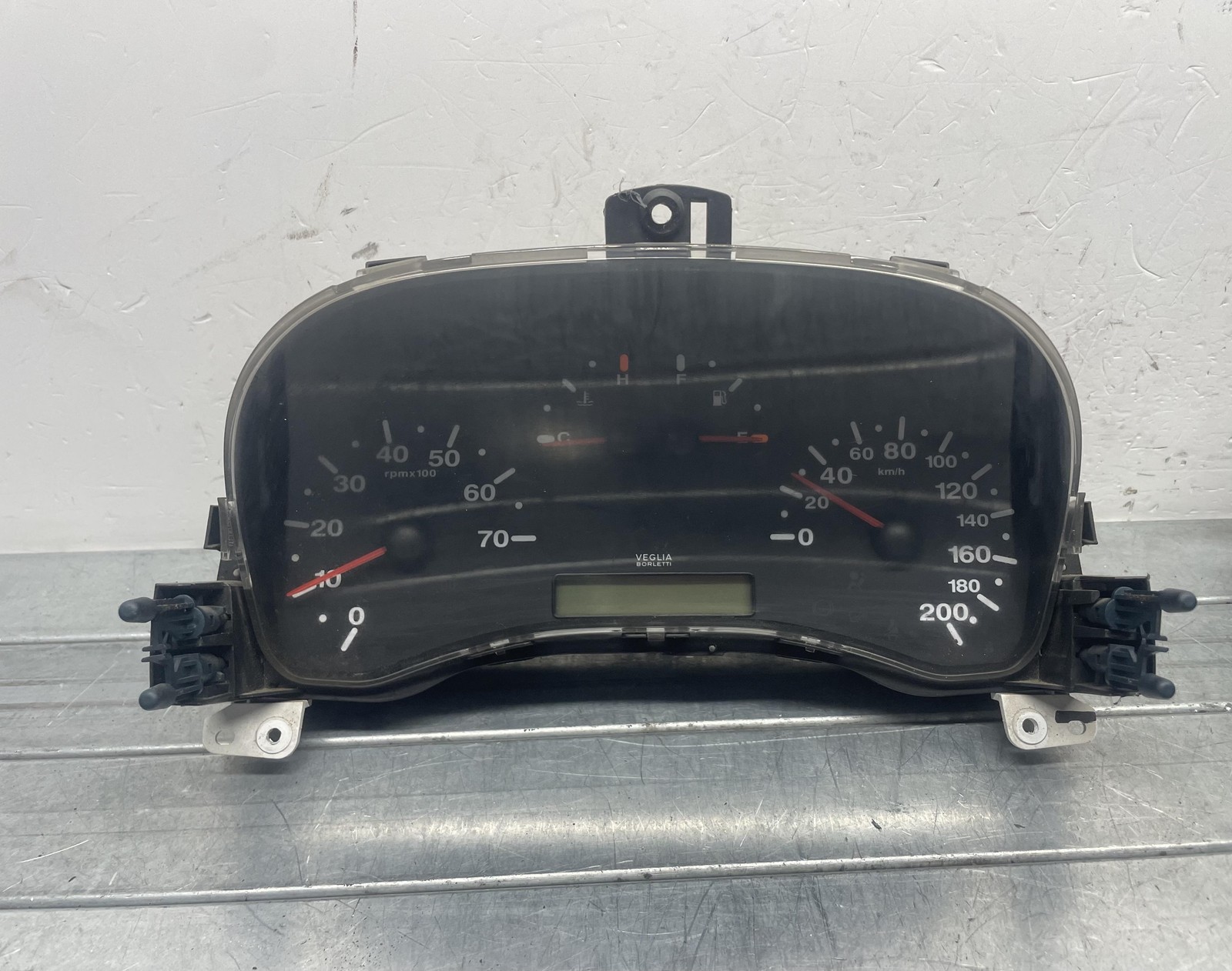 Quadro strumenti compl. - Immagine 1 di 7