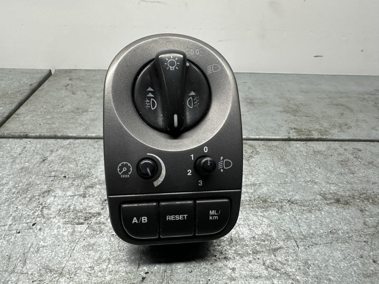 regolatore manuale altezza proiettore - Immagine 1 di 5