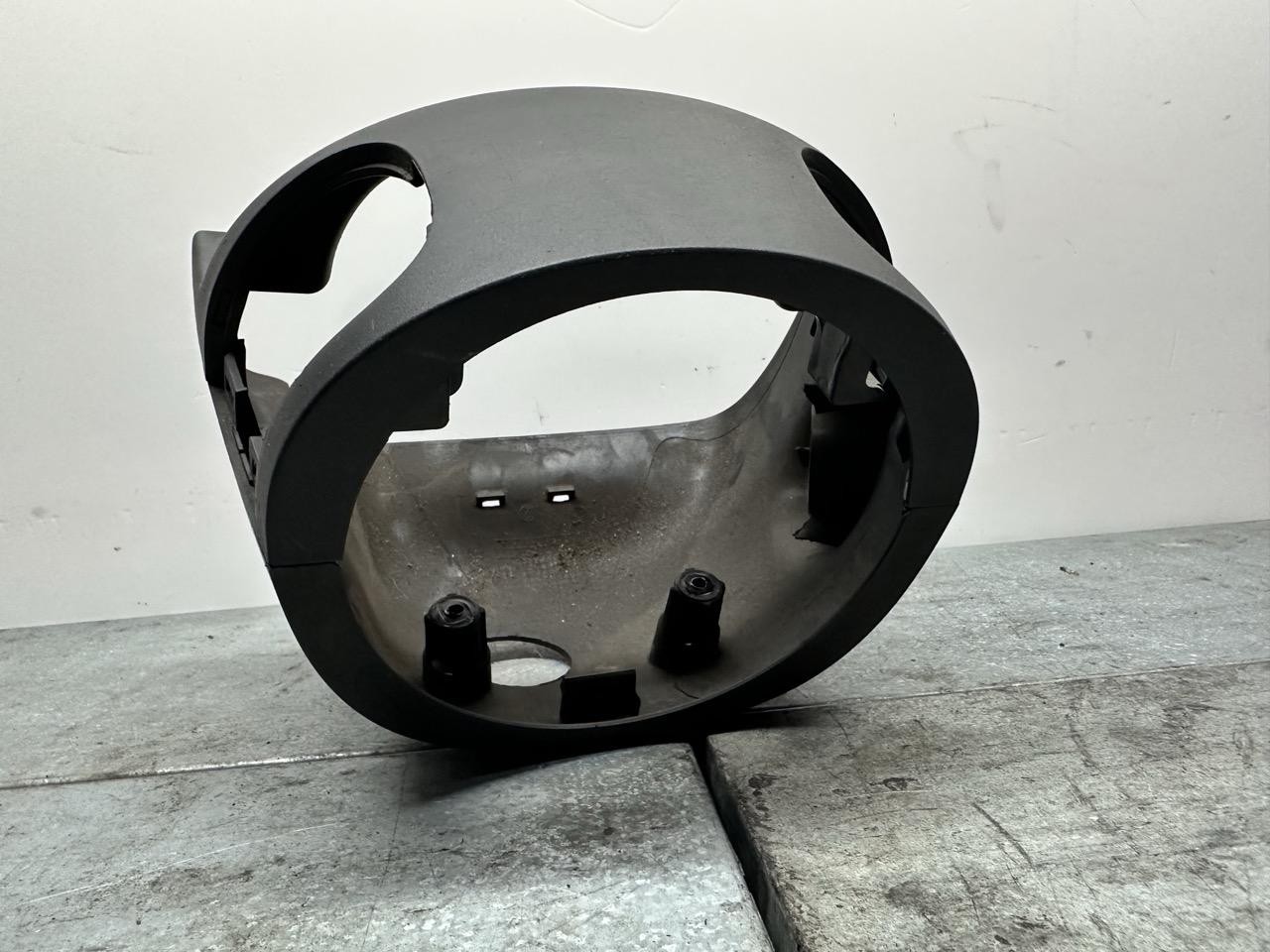 Plastica sotto sterzo - Immagine 1 di 6