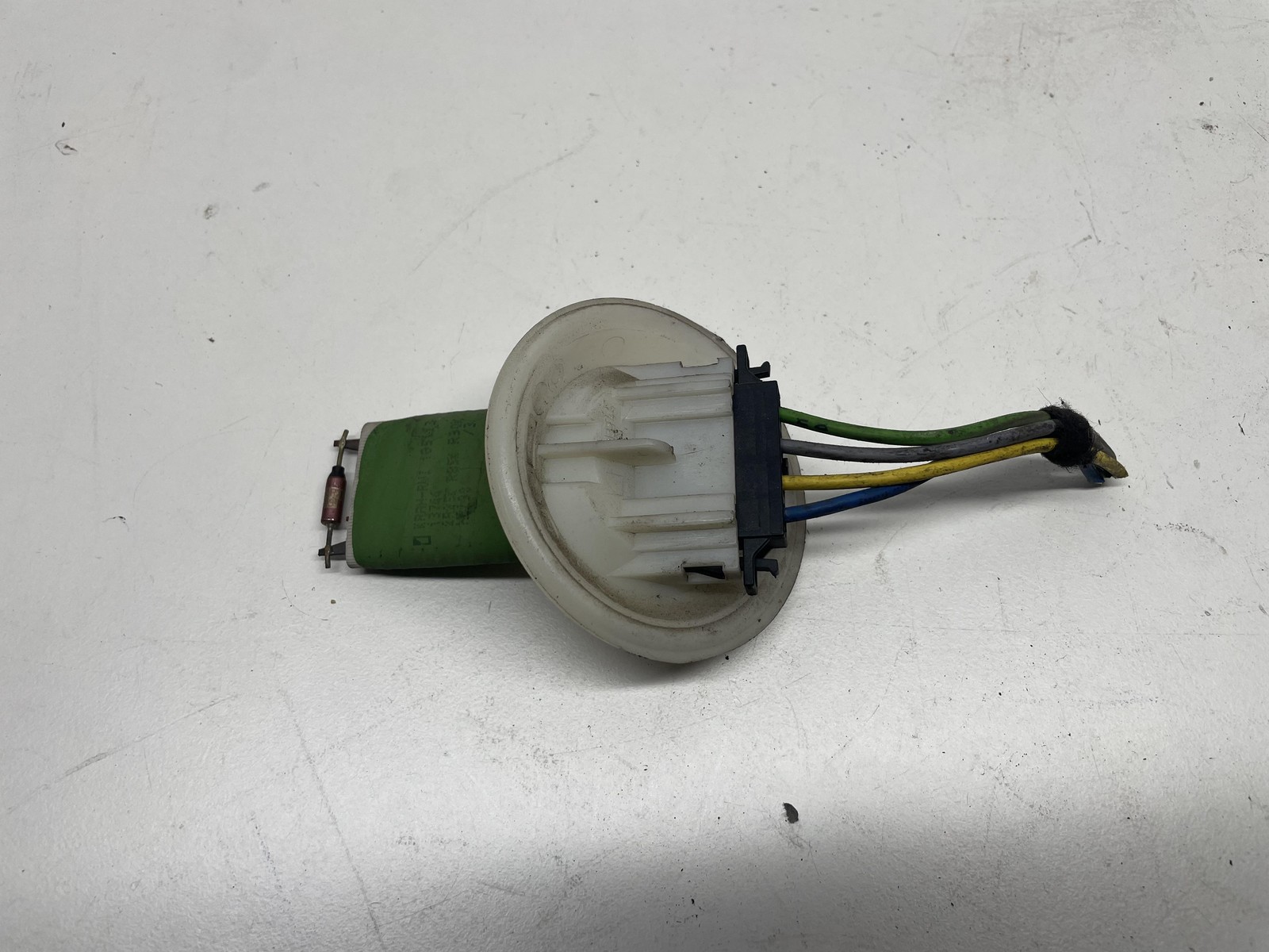 Resistenza motorino ventilazione abitacolo - Immagine 1 di 3
