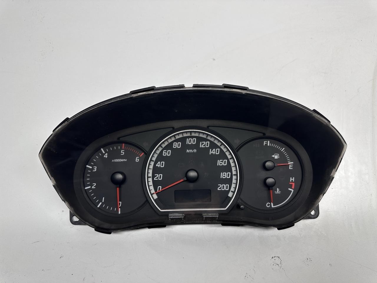 Quadro strumenti compl. - Immagine 1 di 6