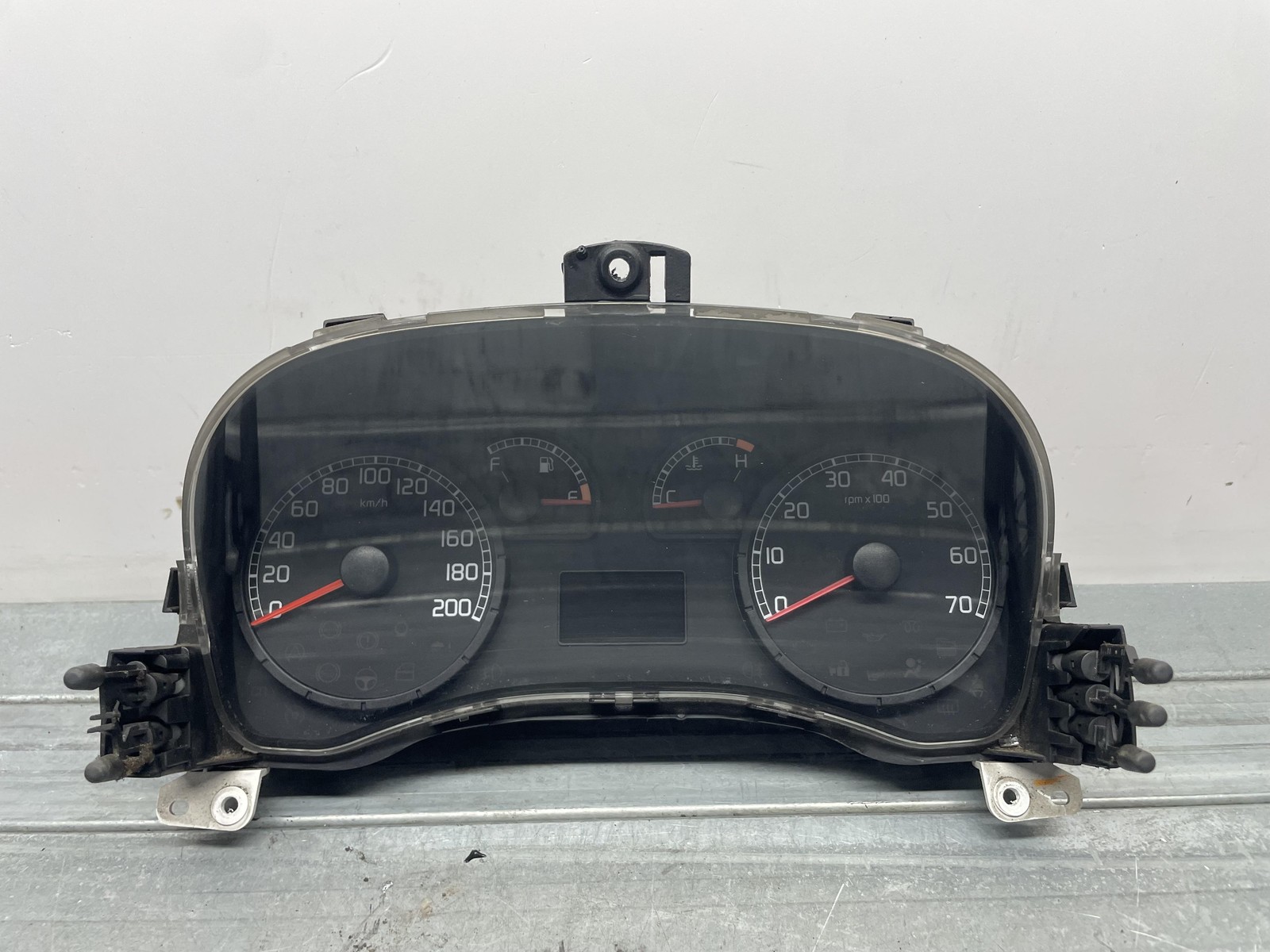 Quadro strumenti compl. - Immagine 1 di 7