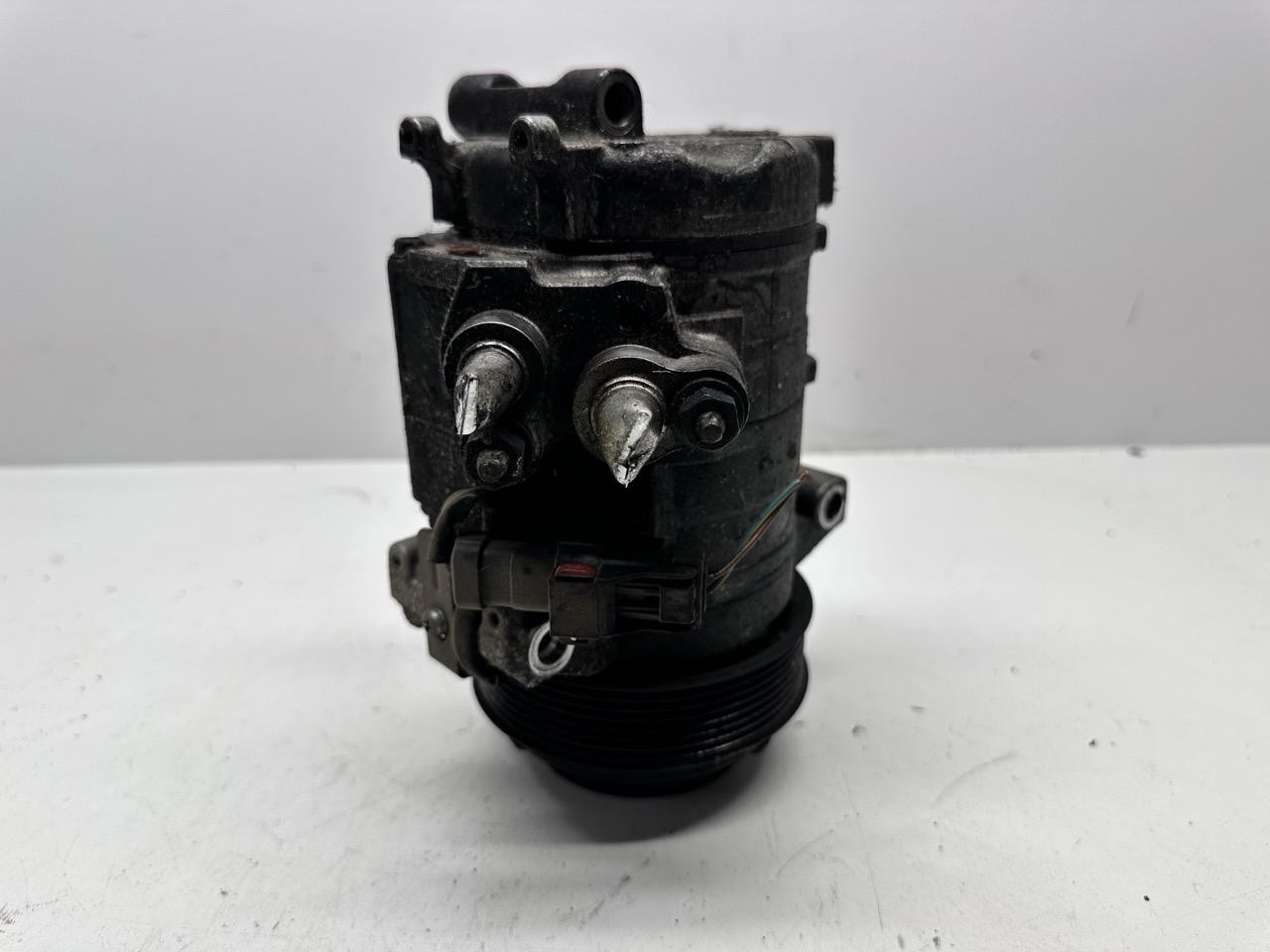 Compressore a/c - Immagine 1 di 7