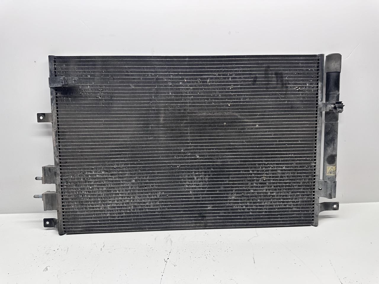 Condensatore a/c - Immagine 1 di 3