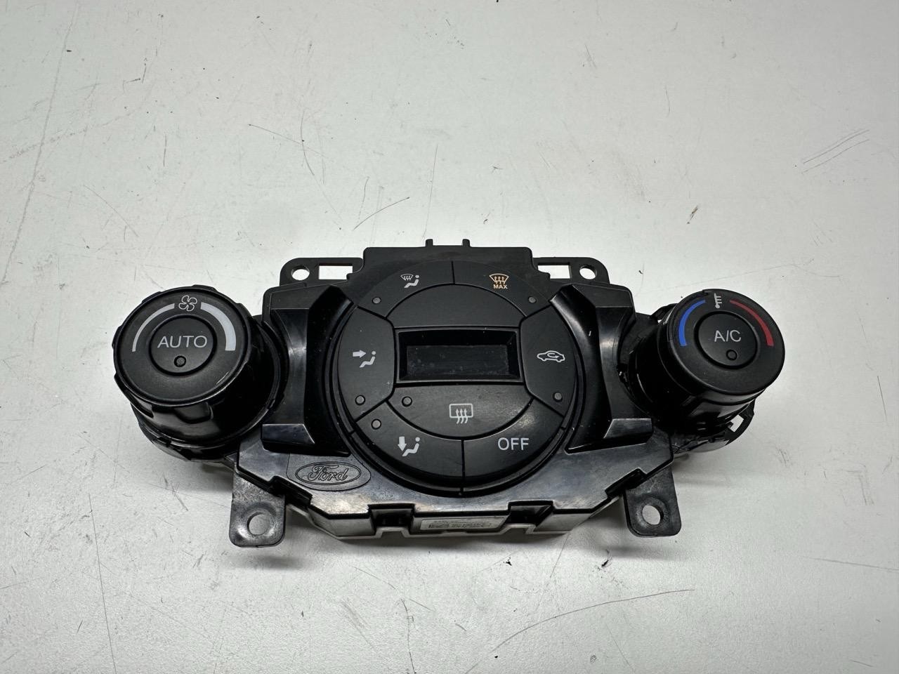 Comandi Clima 8A6T18C612 Usato