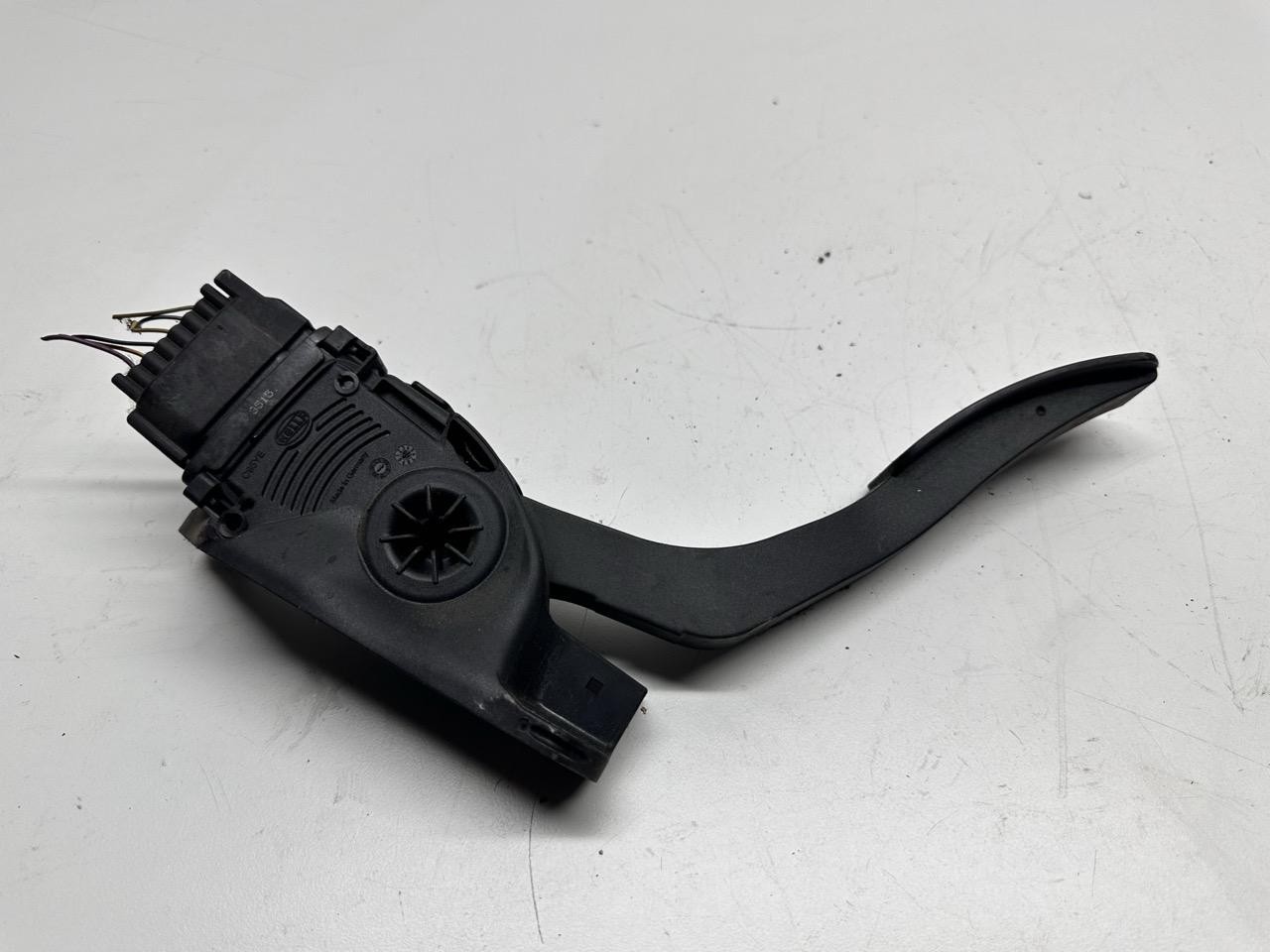 Pedale Acceleratore 8V219F836AB Usato