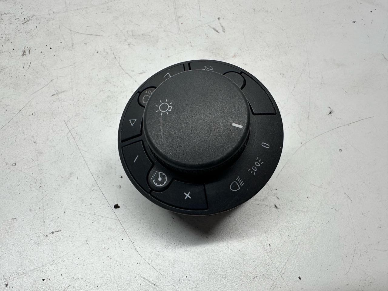 Regolatore Manuale Altezza Proiettore 13249396 Usato