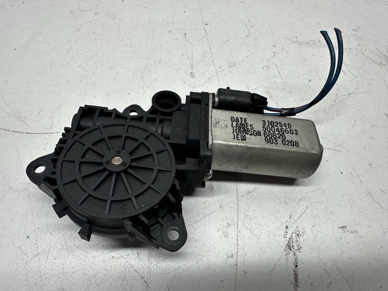 Motorino alzacristallo porta post. Destro - Immagine 1 di 2
