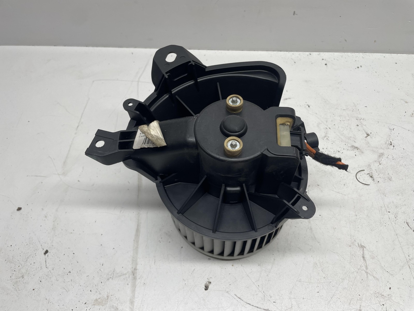 Motorino ventilazione abitacolo - Immagine 1 di 4