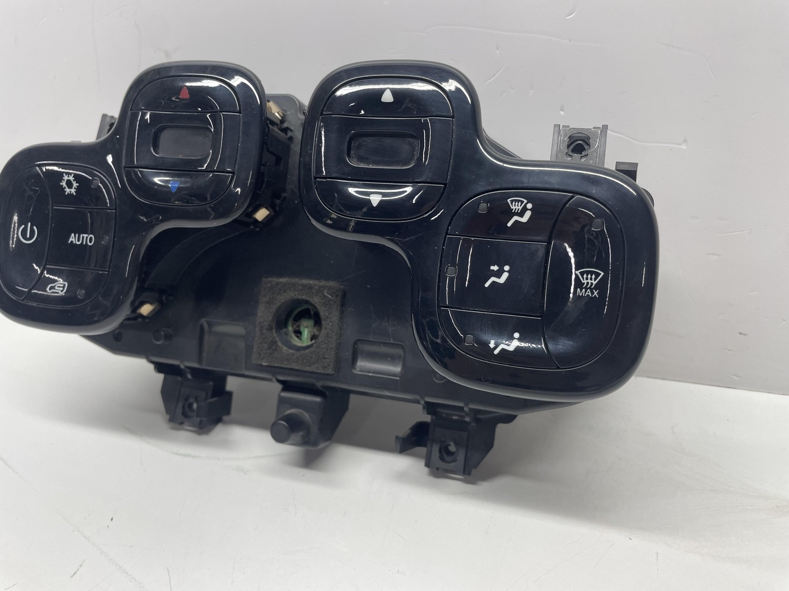 Miniatura 7