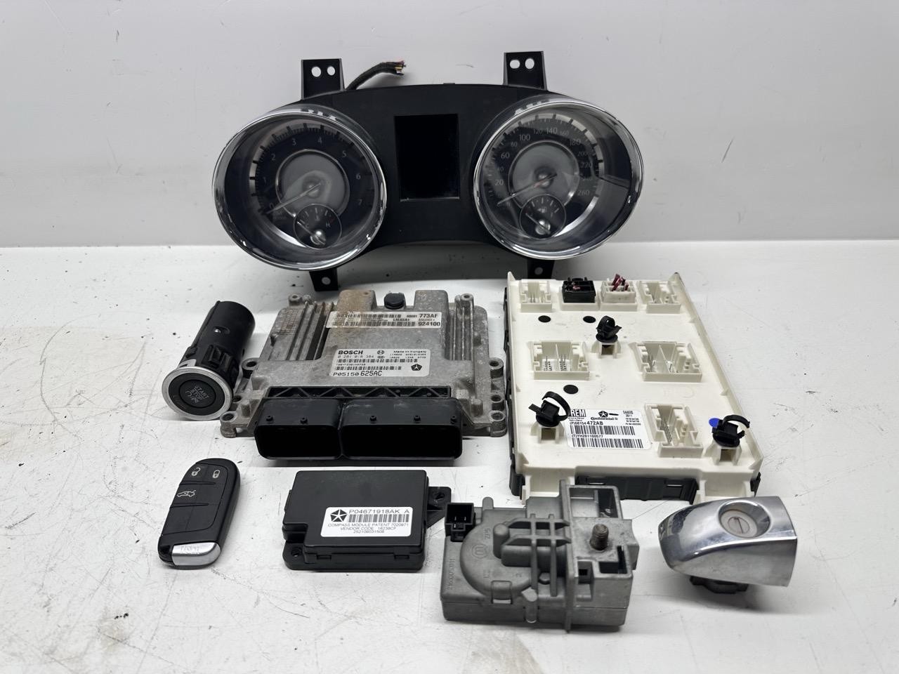 Kit Centralina Motore - Immagine 1 di 7