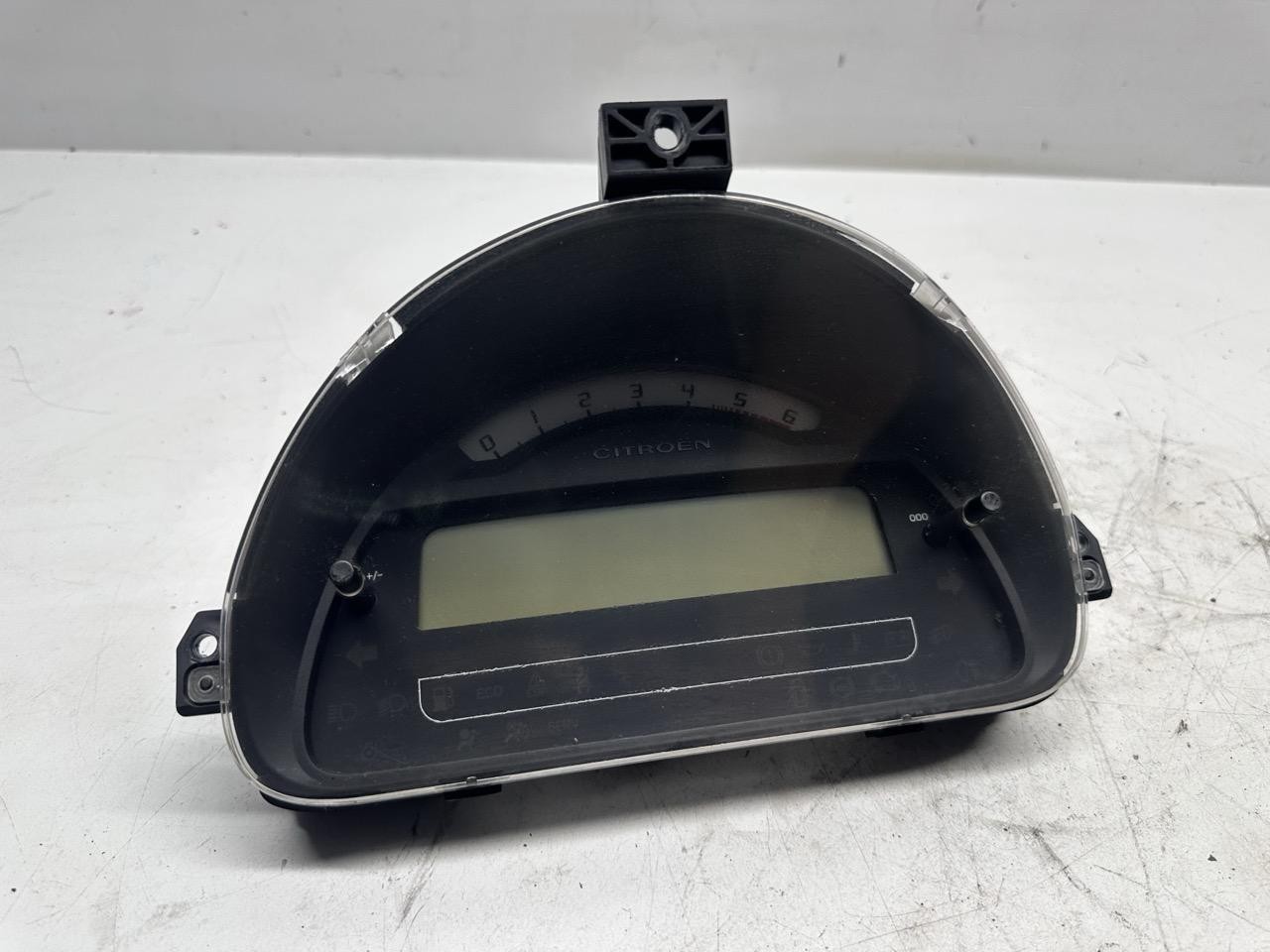 Quadro strumenti compl. - Immagine 1 di 3