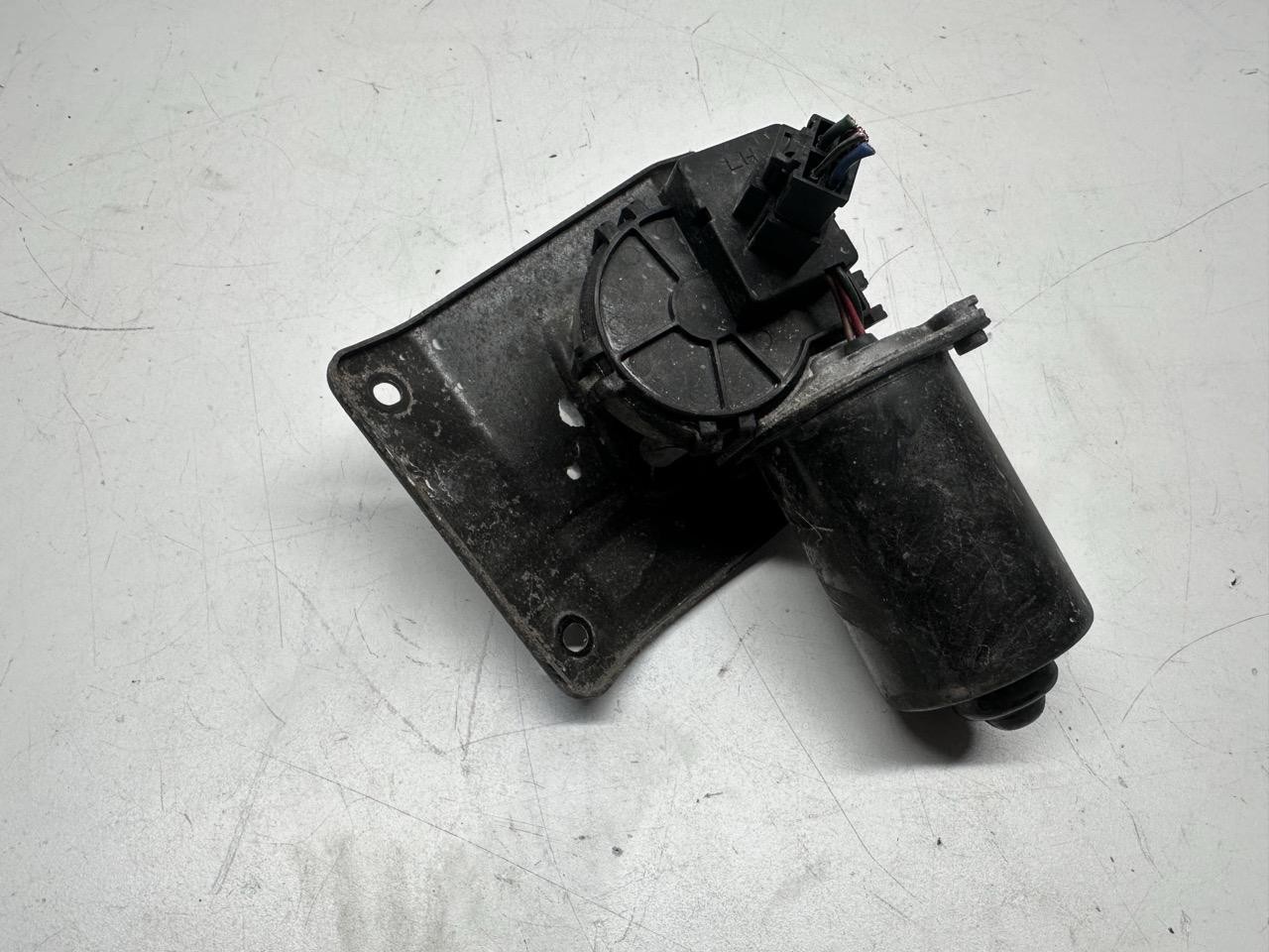 Tergiparabrezza con motorino - Immagine 1 di 2