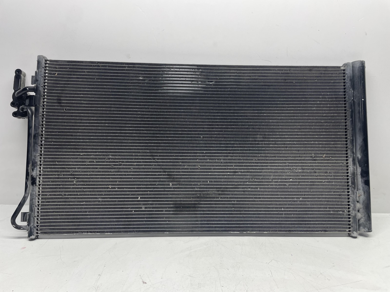 Condensatore a/c - Immagine 1 di 7