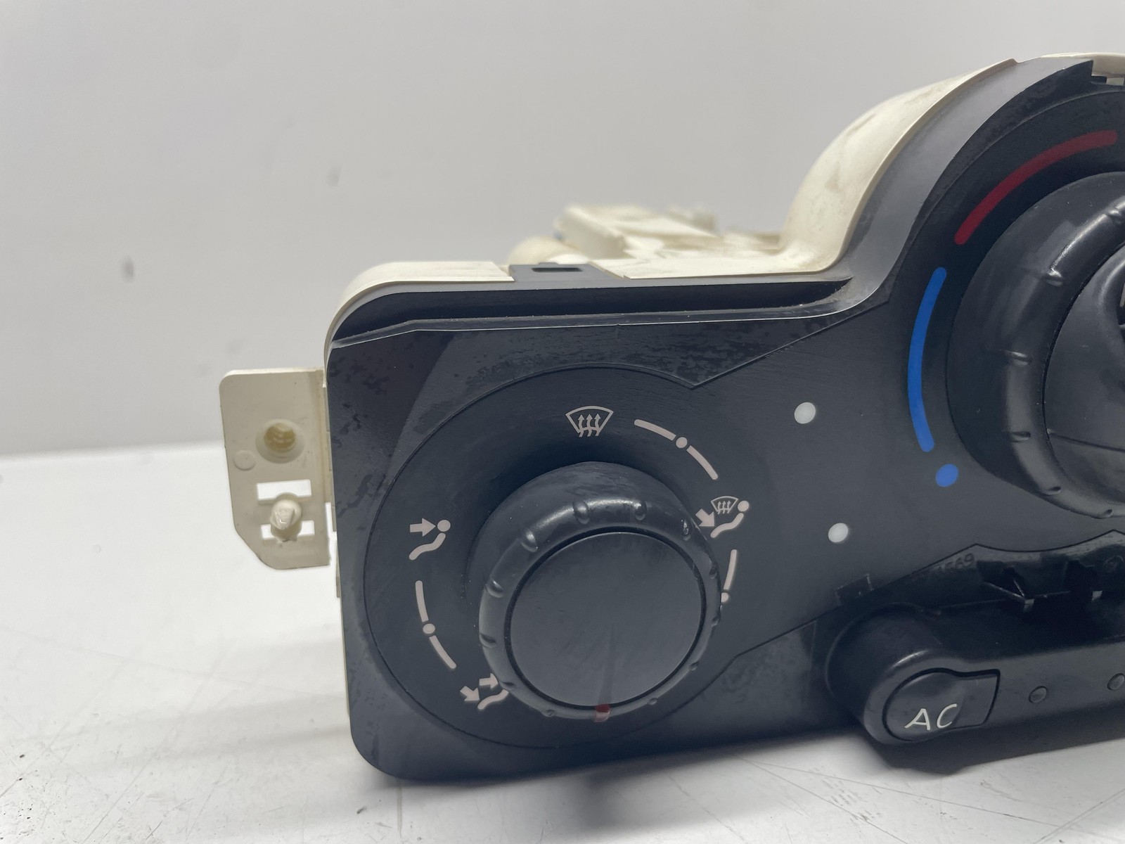 Miniatura 8