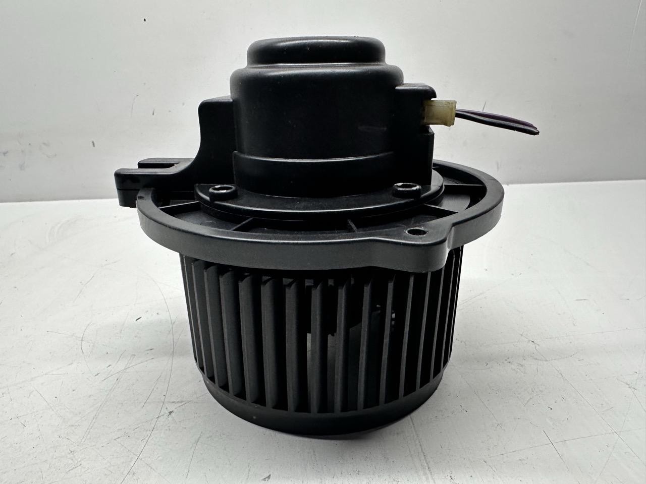 Motorino ventilazione abitacolo - Immagine 1 di 3