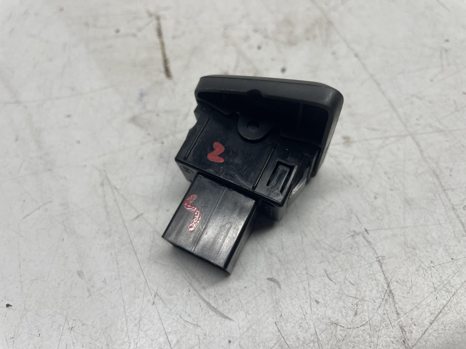 Miniatura 2