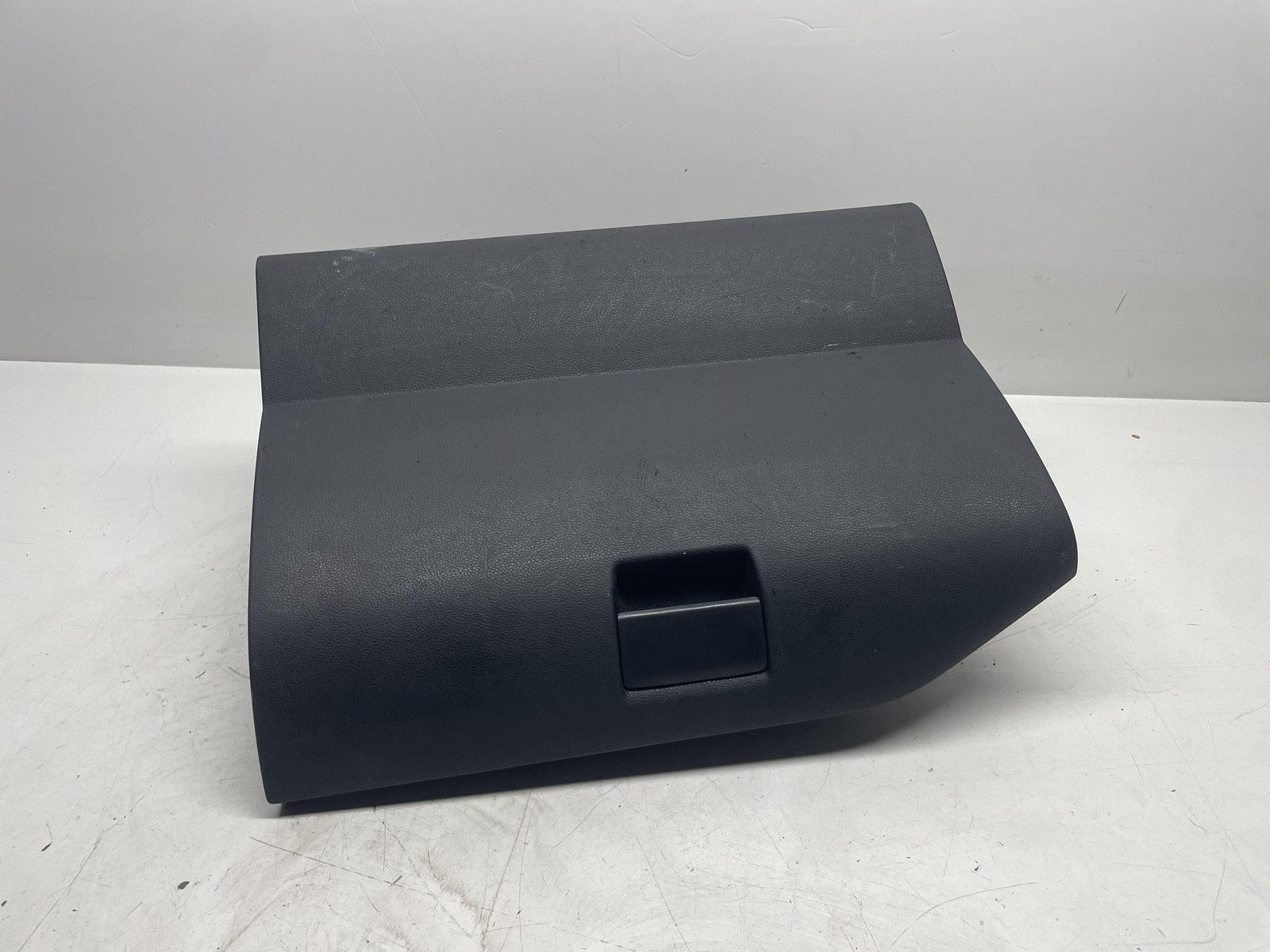 cassetto portaoggetti inf. plancia - Immagine 1 di 12