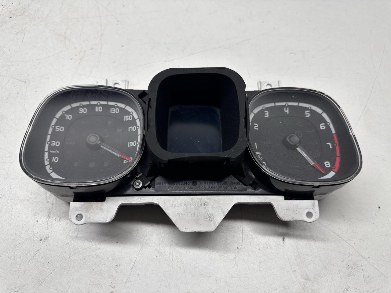 Quadro strumenti compl. - Immagine 1 di 5