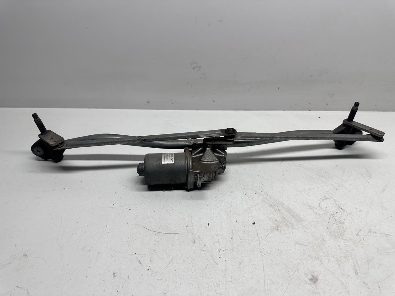 Tergiparabrezza Con Motorino 980439801 Usato