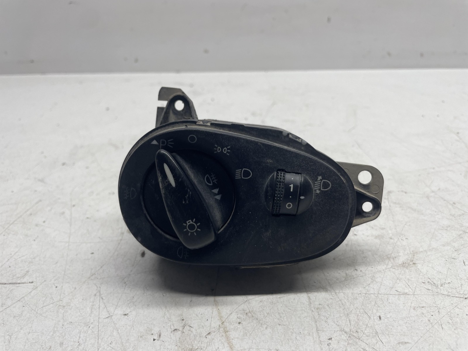 regolatore manuale altezza proiettore - Immagine 1 di 4