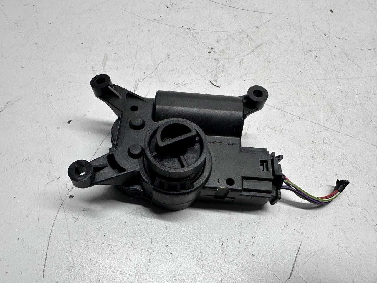Motorino riscaldatore a/c - Immagine 1 di 2