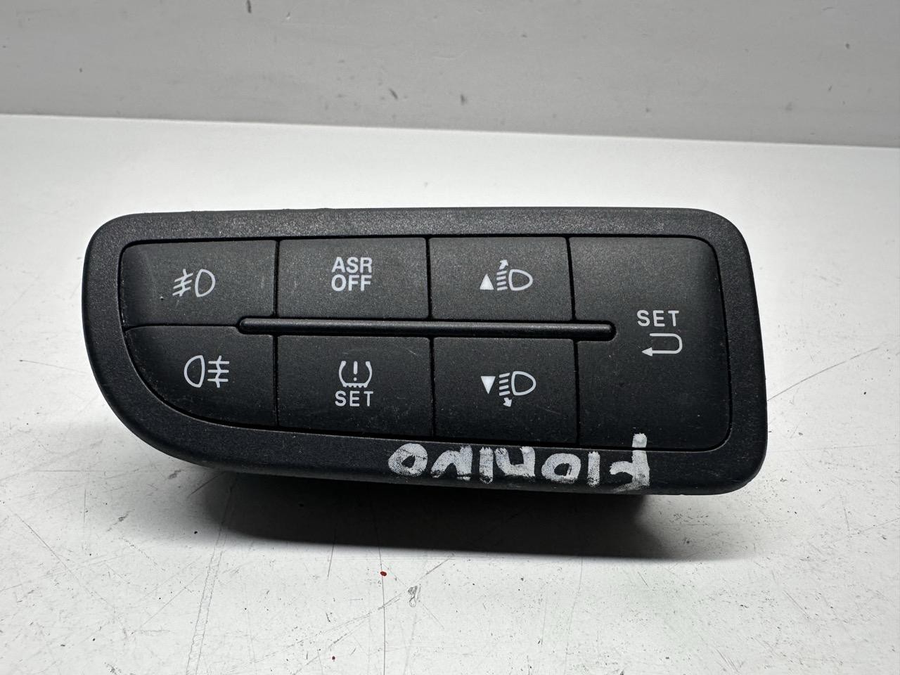 regolatore manuale altezza proiettore - Immagine 1 di 2