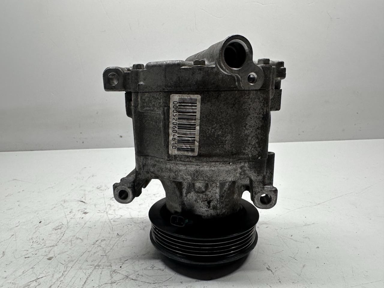 Compressore A/c (Denso) MR4471901640 Usato