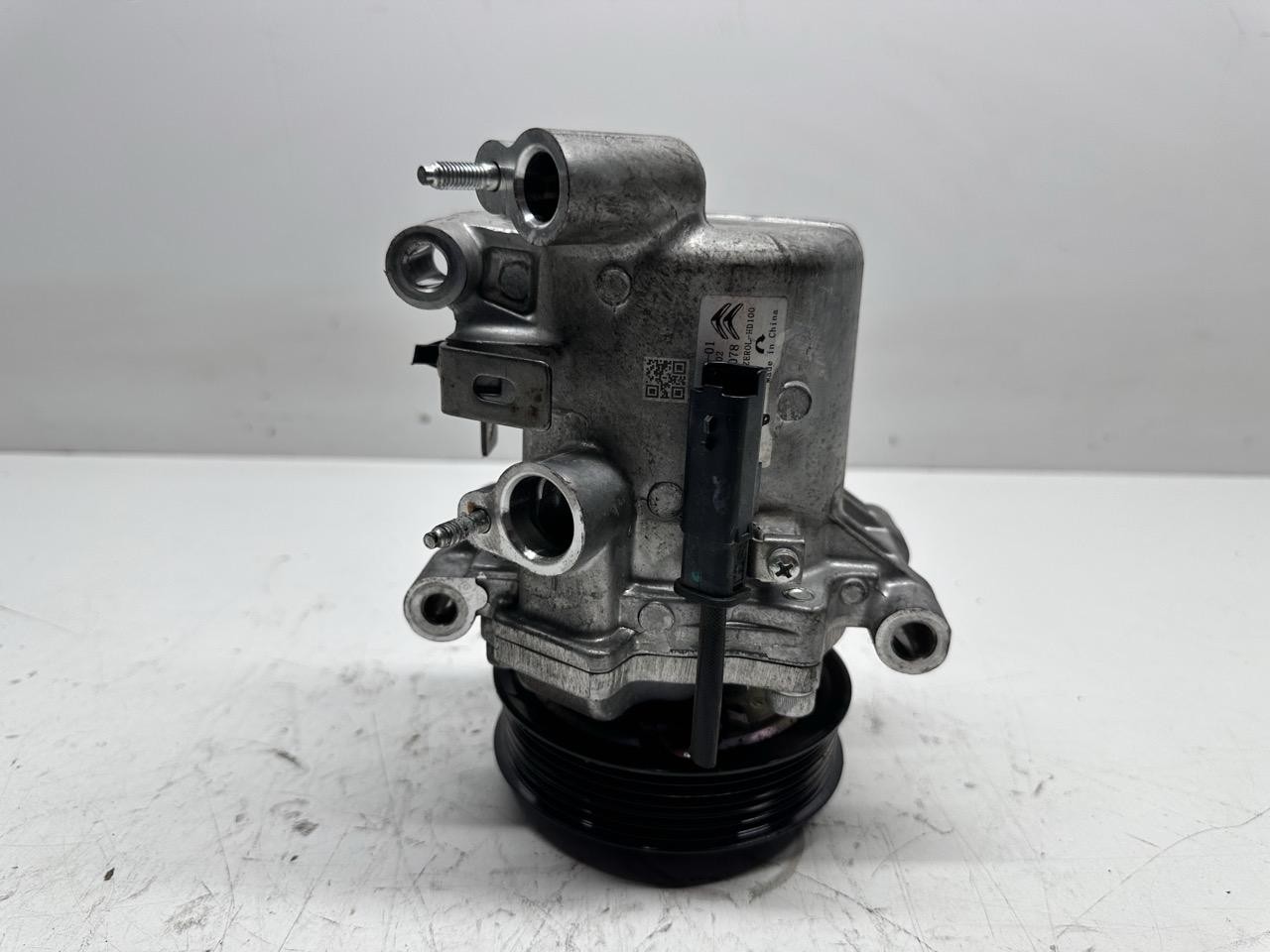 Compressore A/c 9810349980 Usato