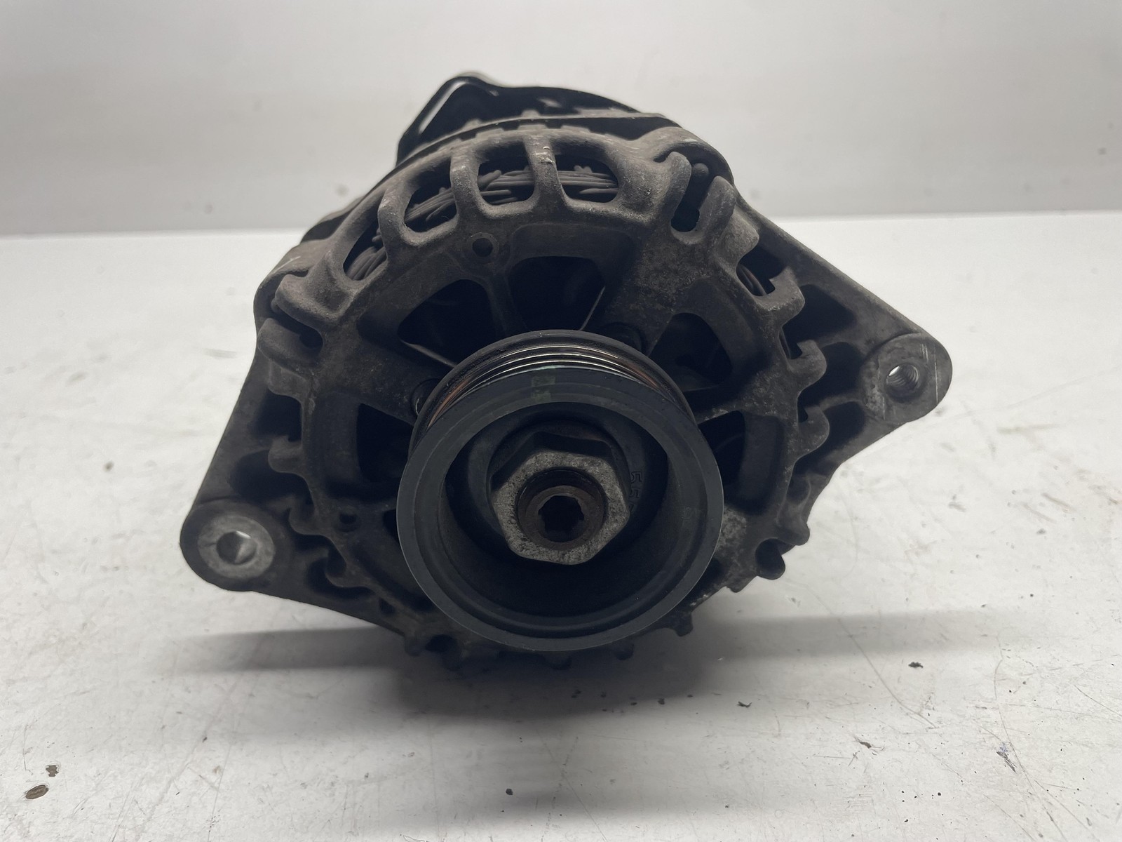 Alternatore (Valeo) 3730002551 Usato