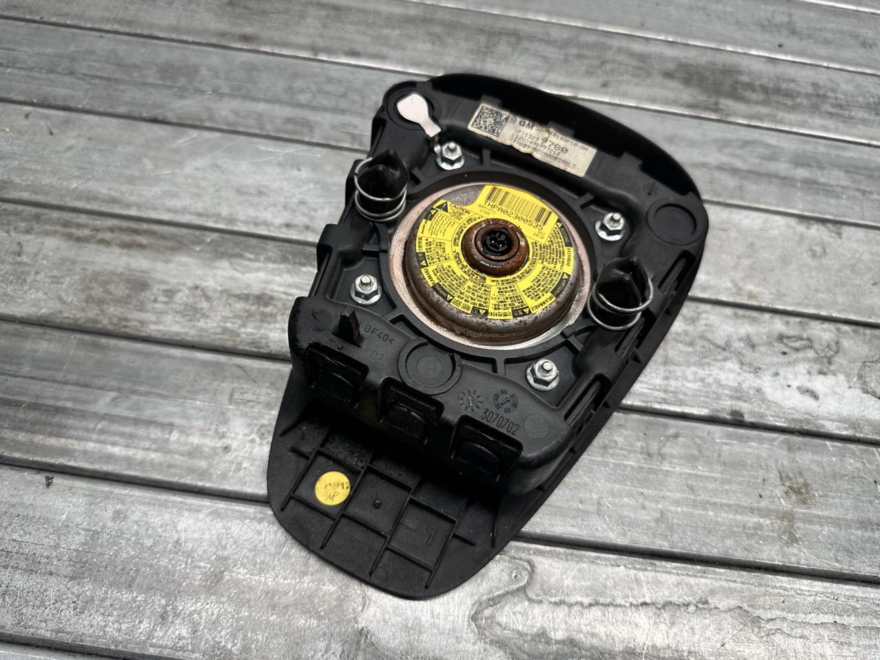 Dispositivo airbag lato guida - Immagine 1 di 3