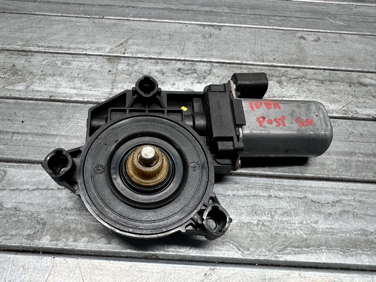 Motorino Alzacristallo Porta Post. Sinistro 50045601 Usato