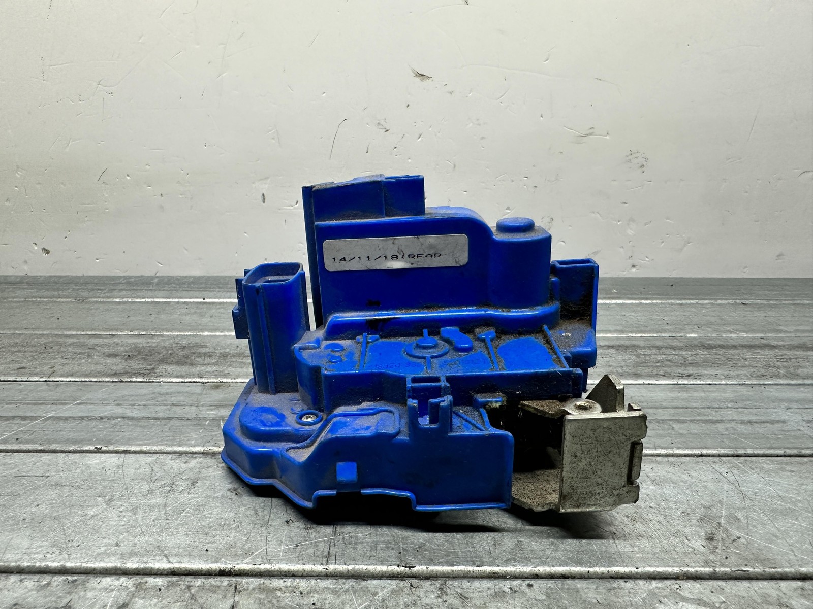 Serratura porta post. Destro - Immagine 1 di 4