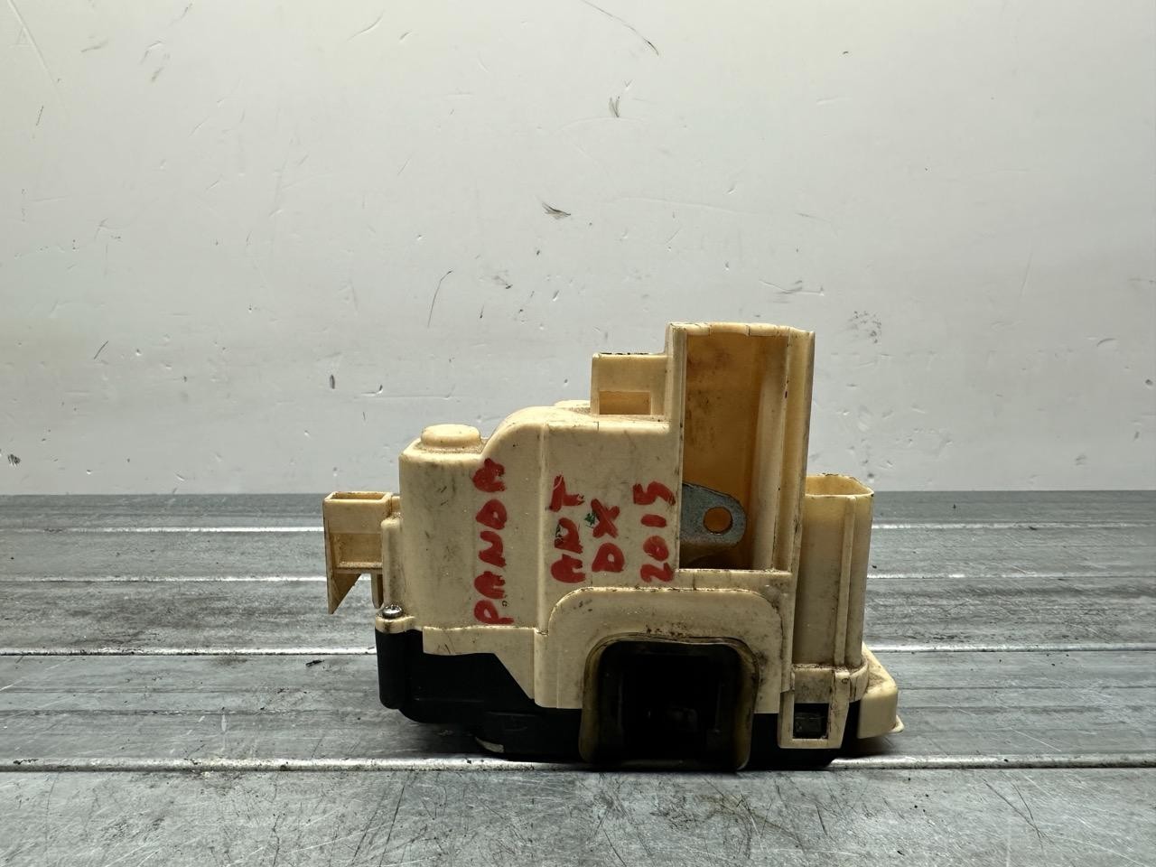 Serratura Porta Ant. Destro 520184640 Usato