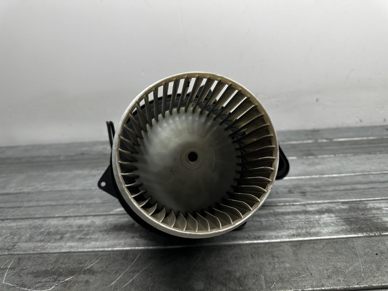 Motorino ventilazione abitacolo - Immagine 1 di 3