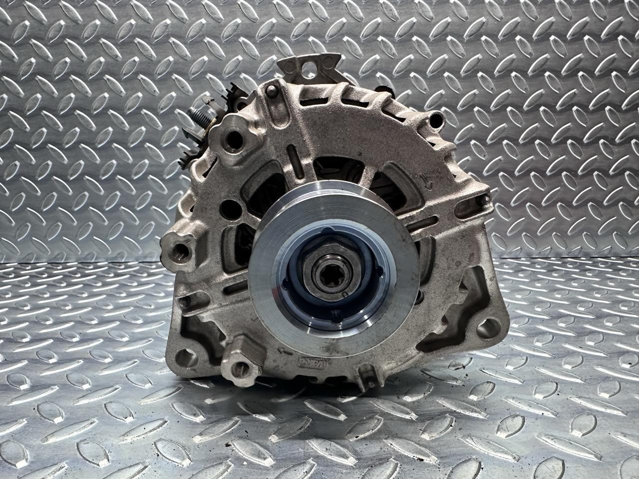 Alternatore (Mopar) 522006150 Usato