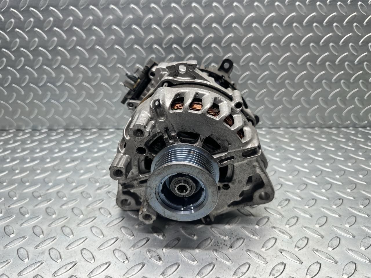 Alternatore (Mopar) 00522006150,724037620 Usato