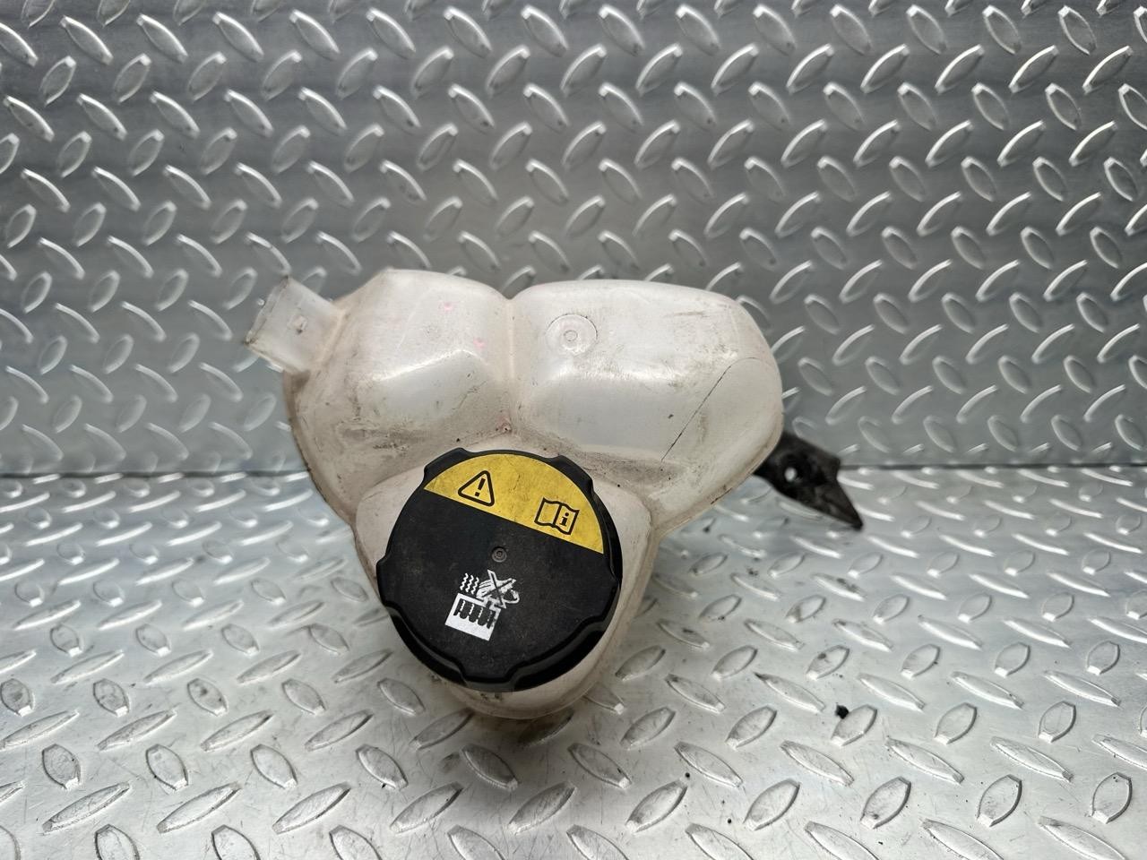 vaschetta compensazione radiatore - Immagine 1 di 3