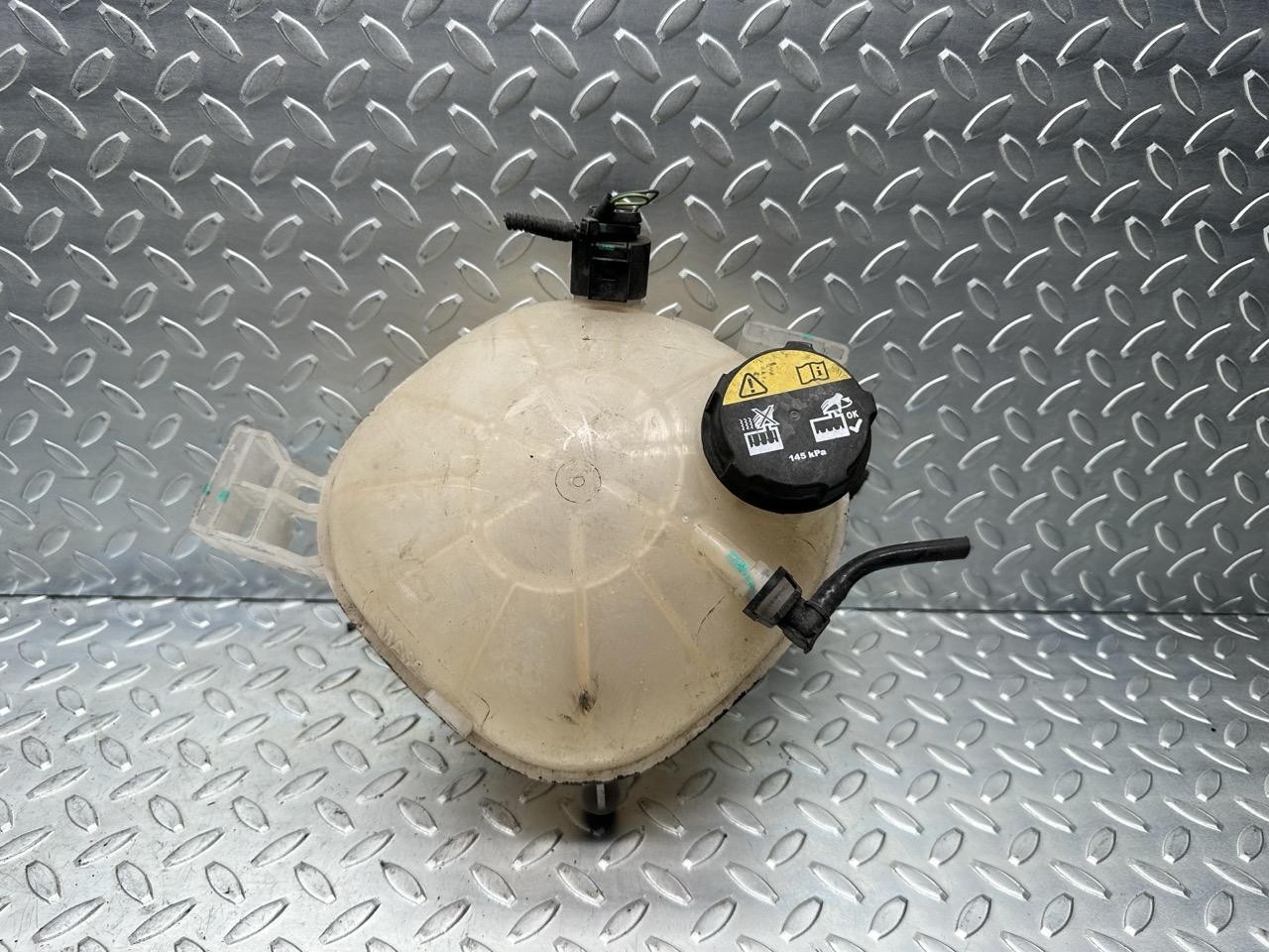 vaschetta compensazione radiatore - Immagine 1 di 3