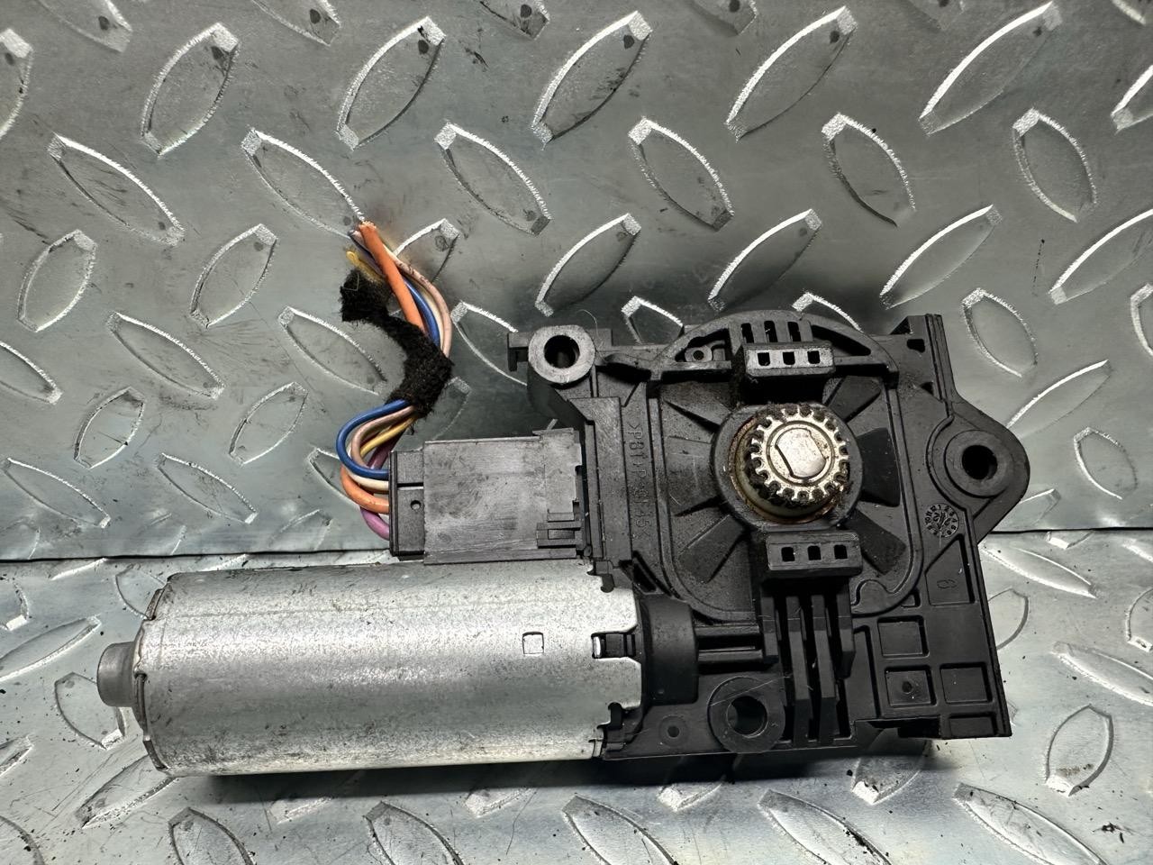 motorino tetto apribile - Immagine 1 di 3