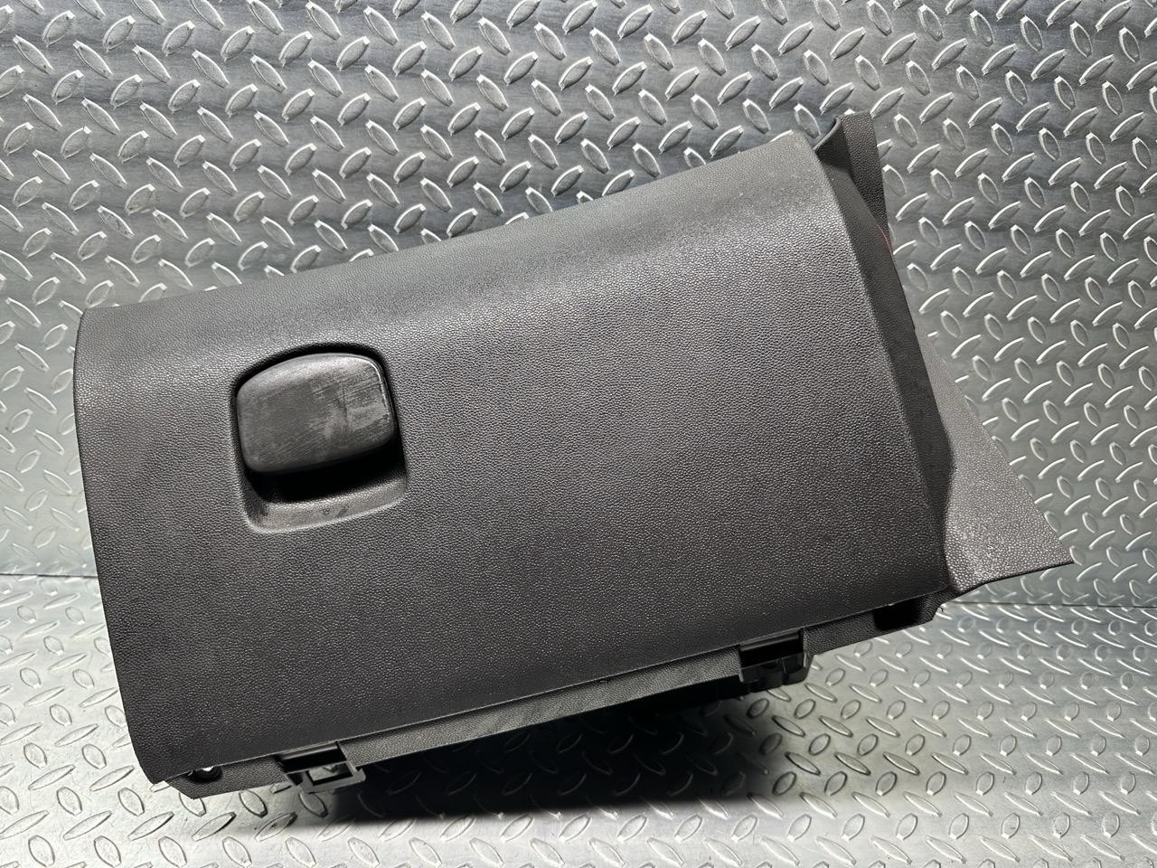 cassetto portaoggetti inf. plancia - Immagine 1 di 7