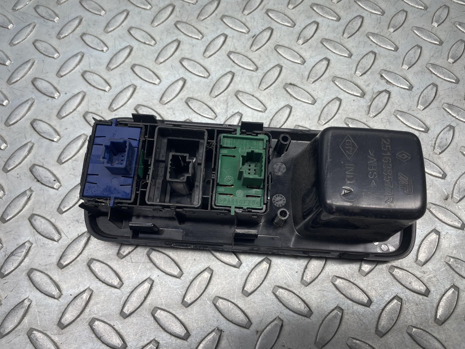 Miniatura 3