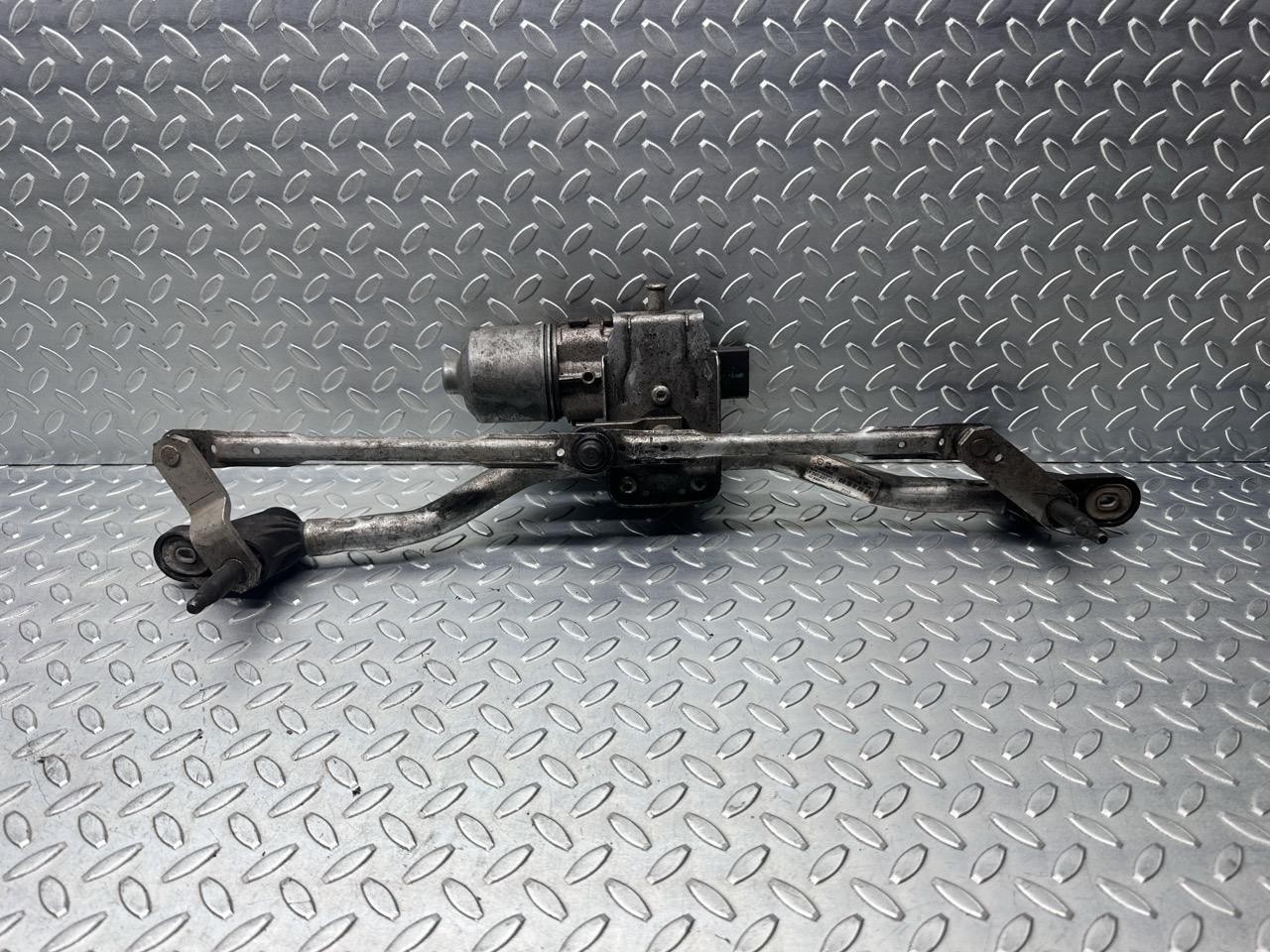 Tergiparabrezza Con Motorino 0390243019 Usato