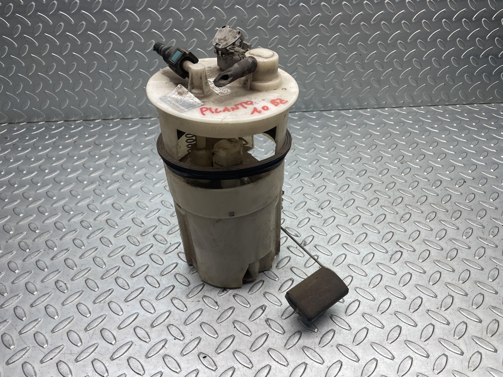 Pompa Carburante 3111007150 Usato