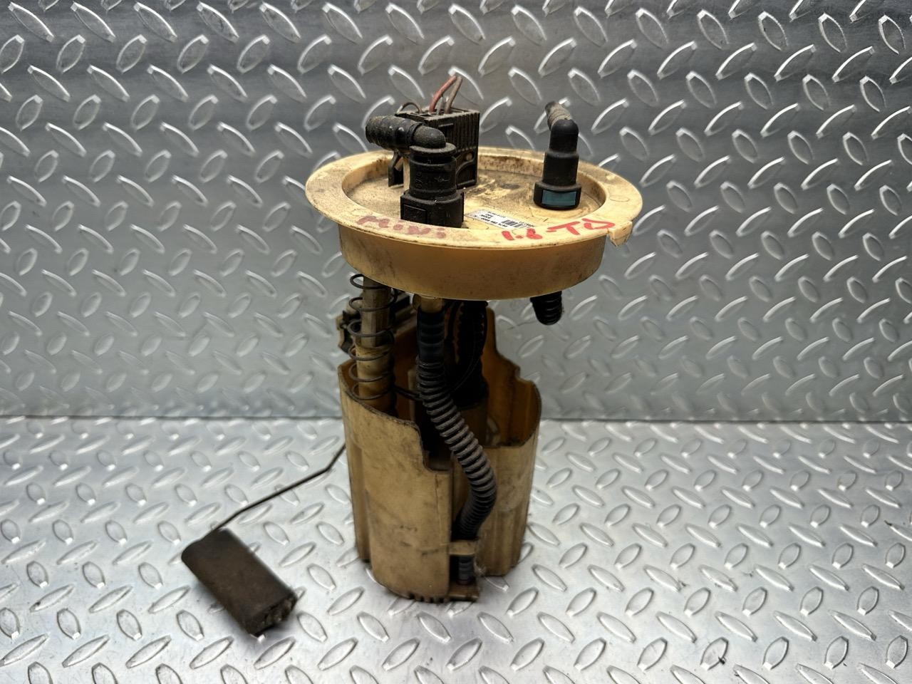 Pompa carburante - Immagine 1 di 3